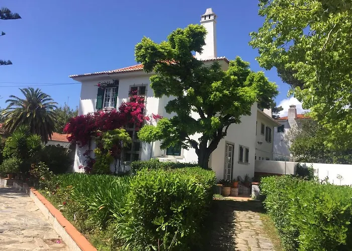 Seaside Garden Cascais